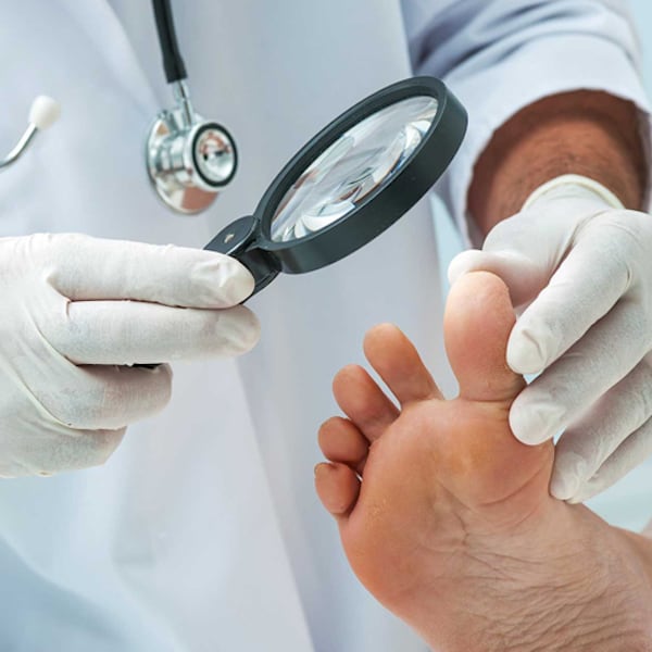 fit feet podiatrists standard podiatry treatment 600x600 1